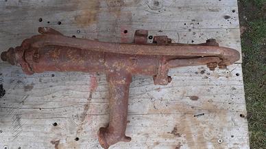 pompa acqua manuale antica 