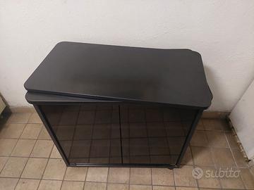Mobiletto porta TV e stereo con vetrina e ruote