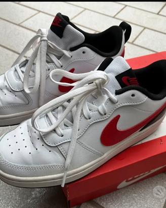 Nike Court Borough Low 2