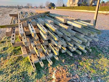 Colonne ,pali in cemento forate