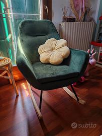 divano divanetto sedia dondolo