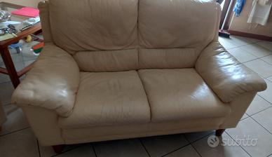 Divani similpelle