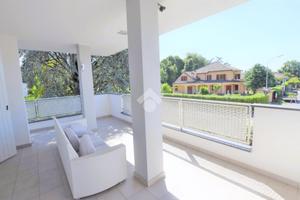 3 LOCALI A CASSINA DE' PECCHI