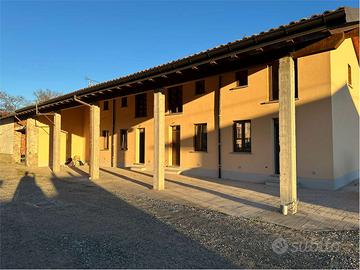 Porzione di Casa a Angera