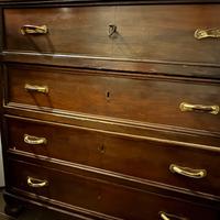 tre antiche cassettiere