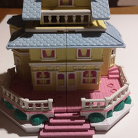 Polly pocket