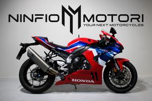 Honda CBR 1000 RR-R Fireblade - 2025