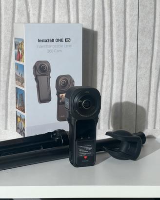 Insta360 ONE RS