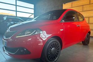 Lancia Ypsilon 1.0 5 porte Hybrid 50.000KM NEOPATE