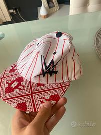 Cappellino WWE 2016 bianco e rosso originale