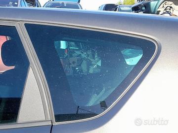 CRISTALLO FISSO PARAFANGO POST. SX. OPEL MERIVA «B