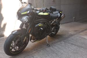 TRIUMPH SPEED TRIPLE 1050 RS