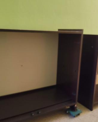 gratis 2 mobiletti 80x90 sopra armadio da restauro