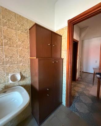 Mobile bagno e specchiera