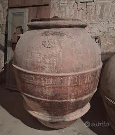 antico orcio in terracotta toscano