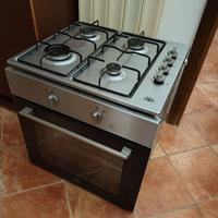 FORNO NERO E PIANO COTTURA INOX