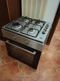 FORNO NERO E PIANO COTTURA INOX