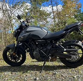 Yamaha mt07