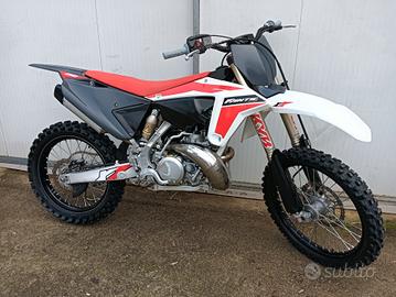 Fantic Motor XX 250 84 ore totali!!!!