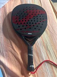 Racchetta padel joma rossa e nera