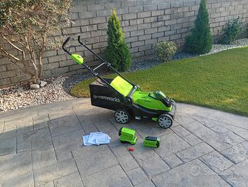 Tagliaerba Greenworks 2 batterie 40v 2ah fino a 50
