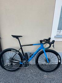 Bici da corsa Canyon CF slx 9 Disc eTap