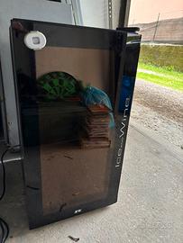 Frigo vetrinetta vini
