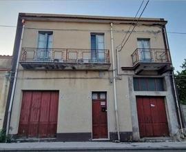 Casa singola a Piedimonte Etneo