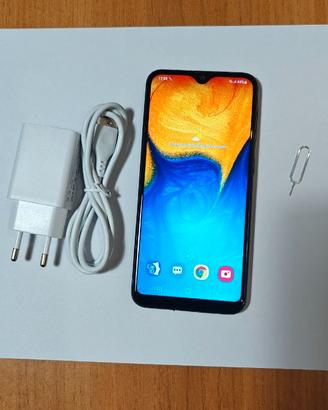 smartphone samsung A20e 3-32gb