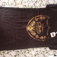 T-shirt e maglie donna nuove e firmate.