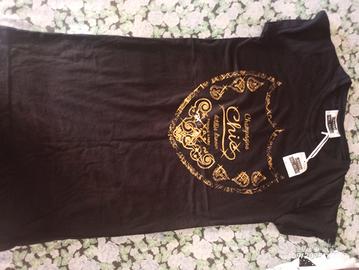 T-shirt e maglie donna nuove e firmate.