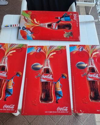 3 cartelloni pubblicità coca-cola