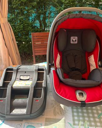 Ovetto auto Peg Perego + Base ISOFIX