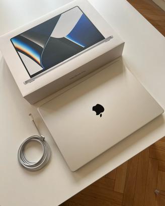 MacBook Pro 16” M1 Max - 64GB RAM, 1TB SSD