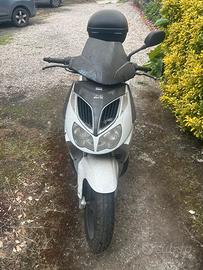 Aprilia Sportcity 200
