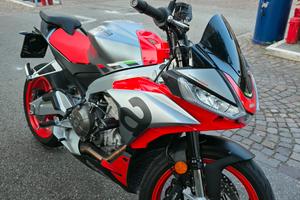 Aprilia Tuono 660