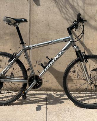 Mtb giant taglia M