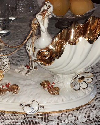 Soprammobile capodimonte