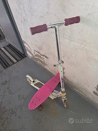 Monopattino e skateboard