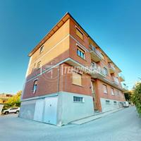 TRILOCALE CON BOX AUTO!