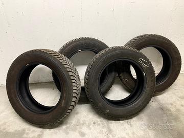 4 Gomme 195/60 R15 invernali 2023 Hankook ottime