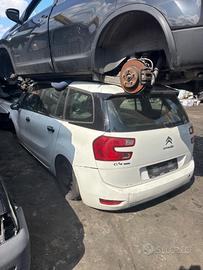 Citroen c4 Picasso 2017 Diesel disponibili ricambi