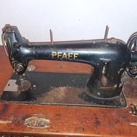 macchina da cucire PFAFF 