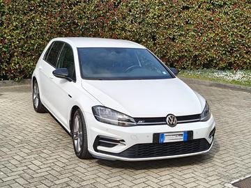 Volkswagen Golf 1.5 TSI 150 CV R-Line