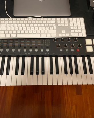 M- Audio Oxygen 49 - Midi Controller