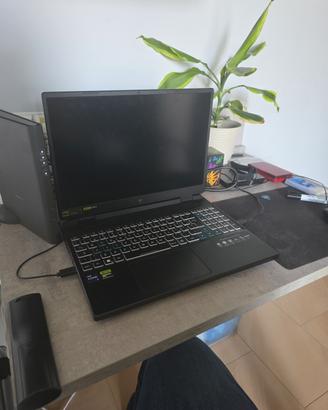PC da Gaming Acer Predator Helios Neo 16