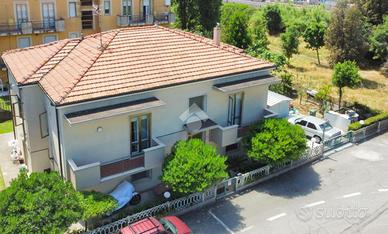 PALAZZINA A SILVI