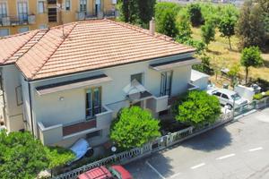 PALAZZINA A SILVI