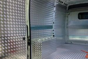 Rivestimenti per furgoni