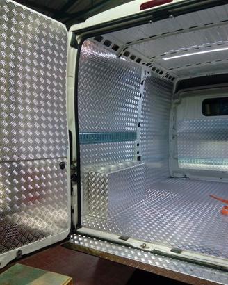 Rivestimenti per furgoni